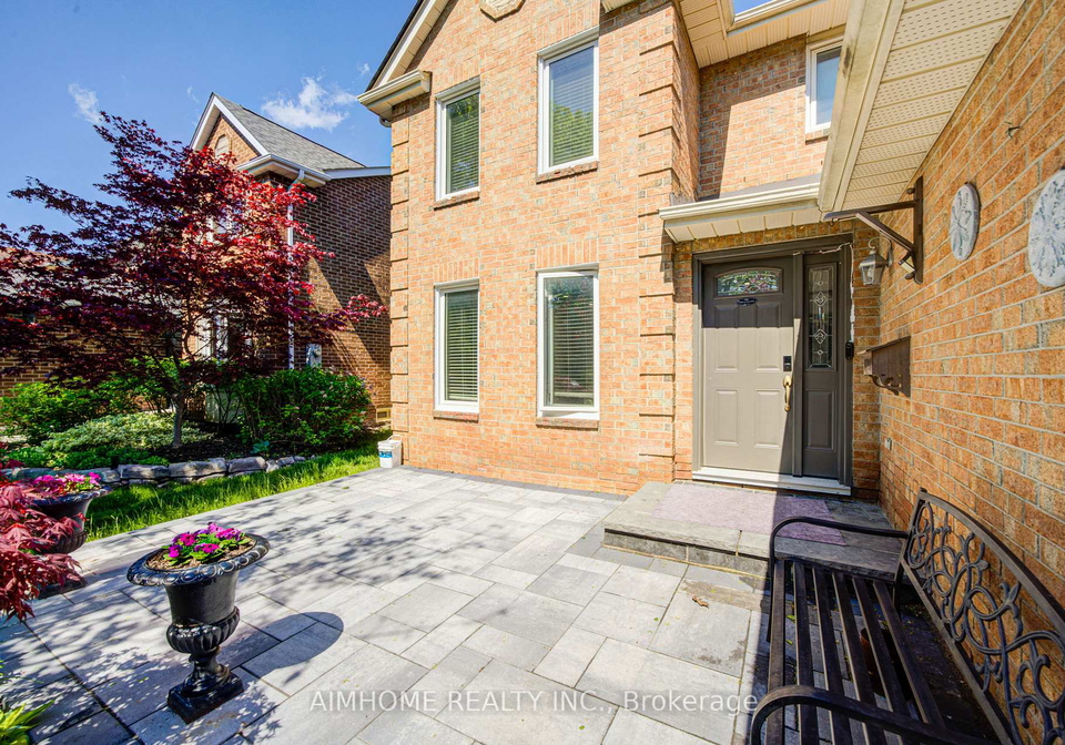 17-garnish-green-markham-ontario-n13177012