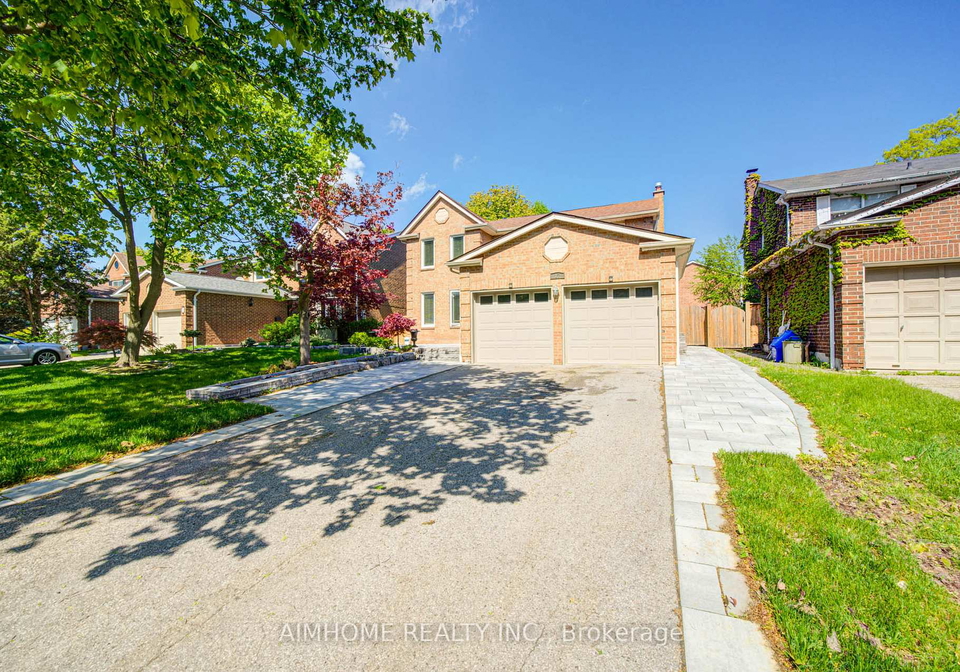 17-garnish-green-main-markham-ontario-n13177102