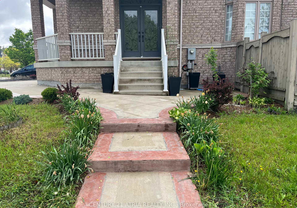 209-district-avenue-vaughan-ontario-n13177276