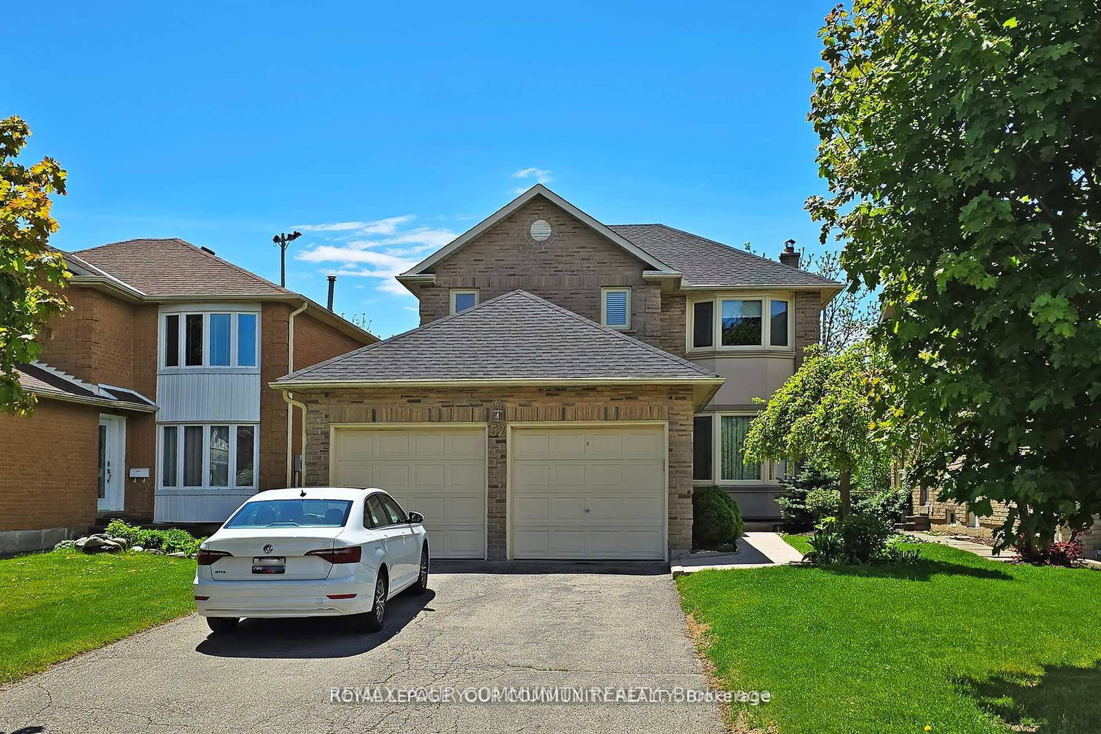 52-eleanor-circle-richmond-hill-ontario-n13177372