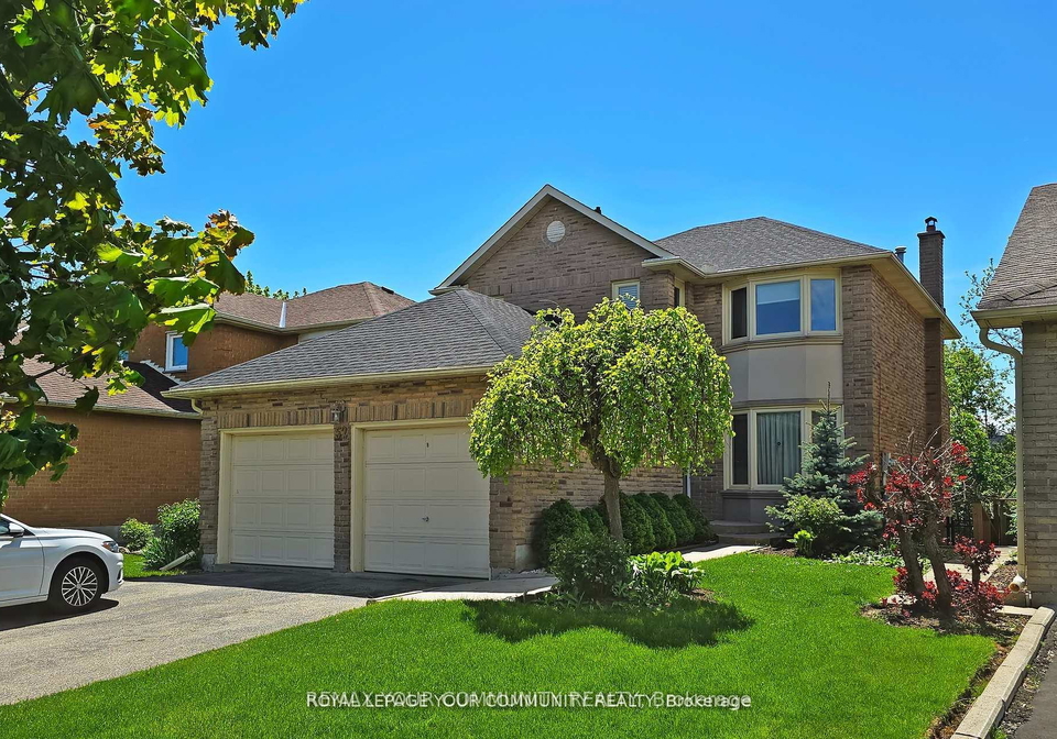 52-eleanor-circle-richmond-hill-ontario-n13177372