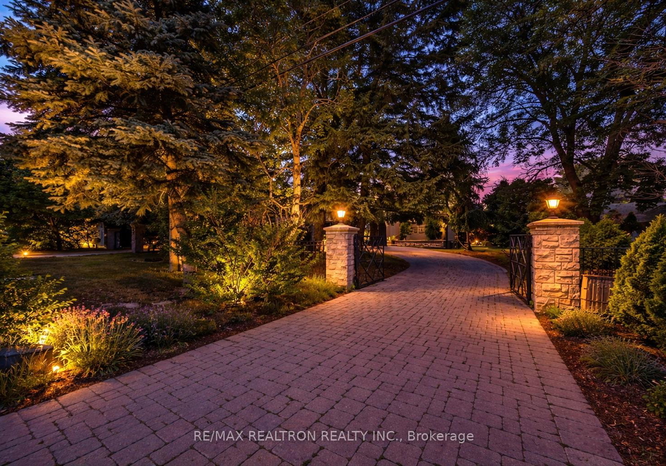 318-centre-street-vaughan-ontario-n13177496