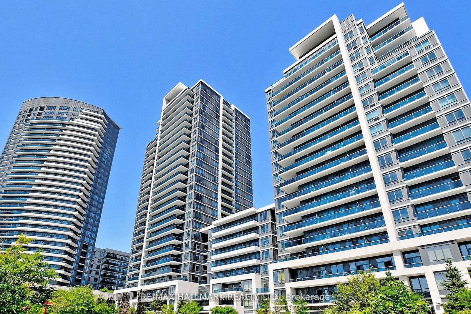 7165-yonge-street-markham-ontario-n13177584