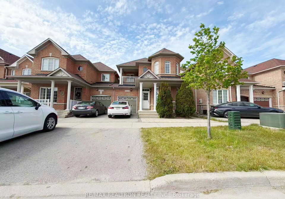 210-old-colony-road-richmond-hill-ontario-n13181818