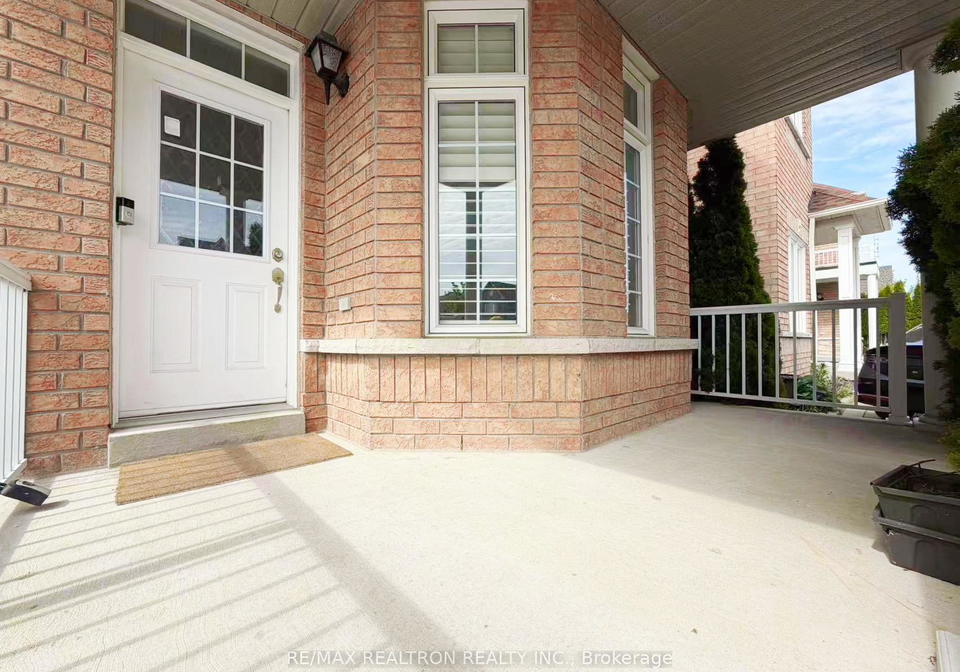 210-old-colony-road-richmond-hill-ontario-n13181818