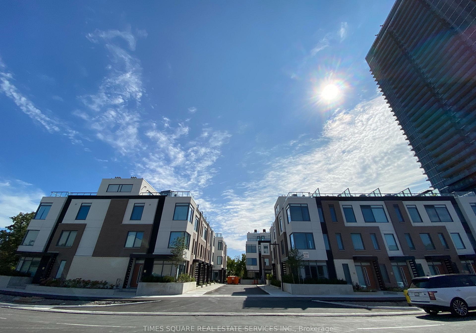 1050-portage-parkway-vaughan-ontario-n13182046