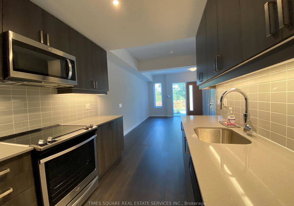 1050-portage-parkway-vaughan-ontario-n13182046