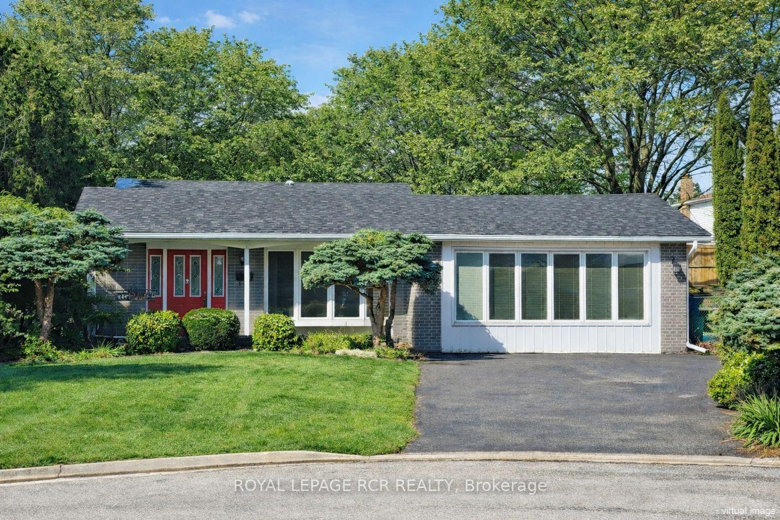 827-legge-court-newmarket-ontario-n13184890