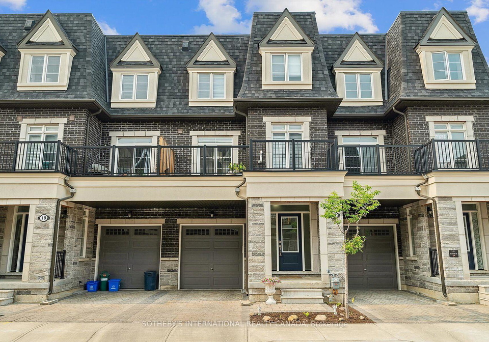12-deep-river-lane-s-richmond-hill-ontario-n13187284