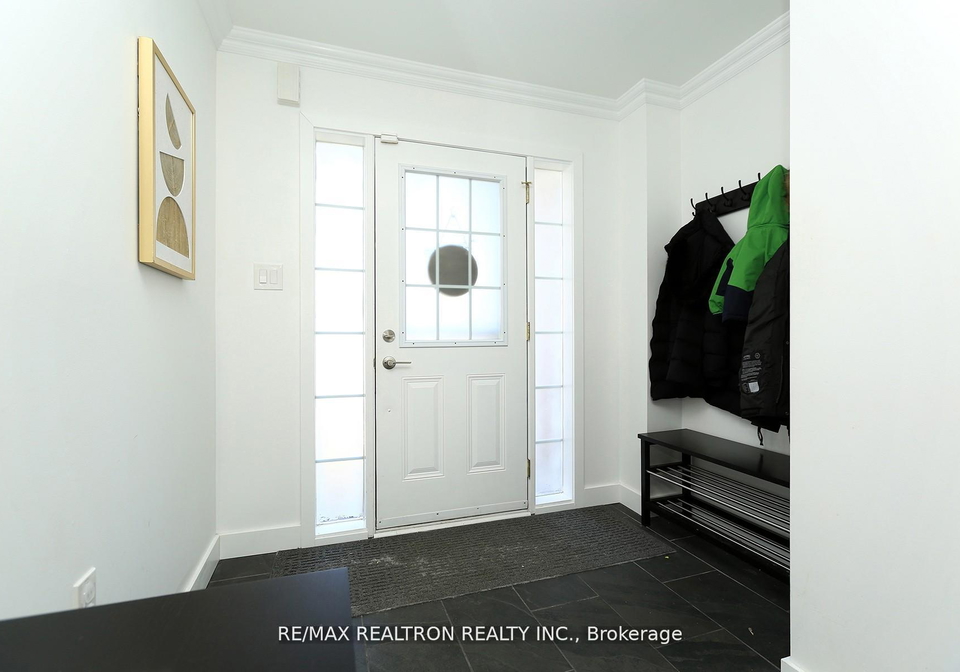 376-rannie-road-newmarket-ontario-n13187694