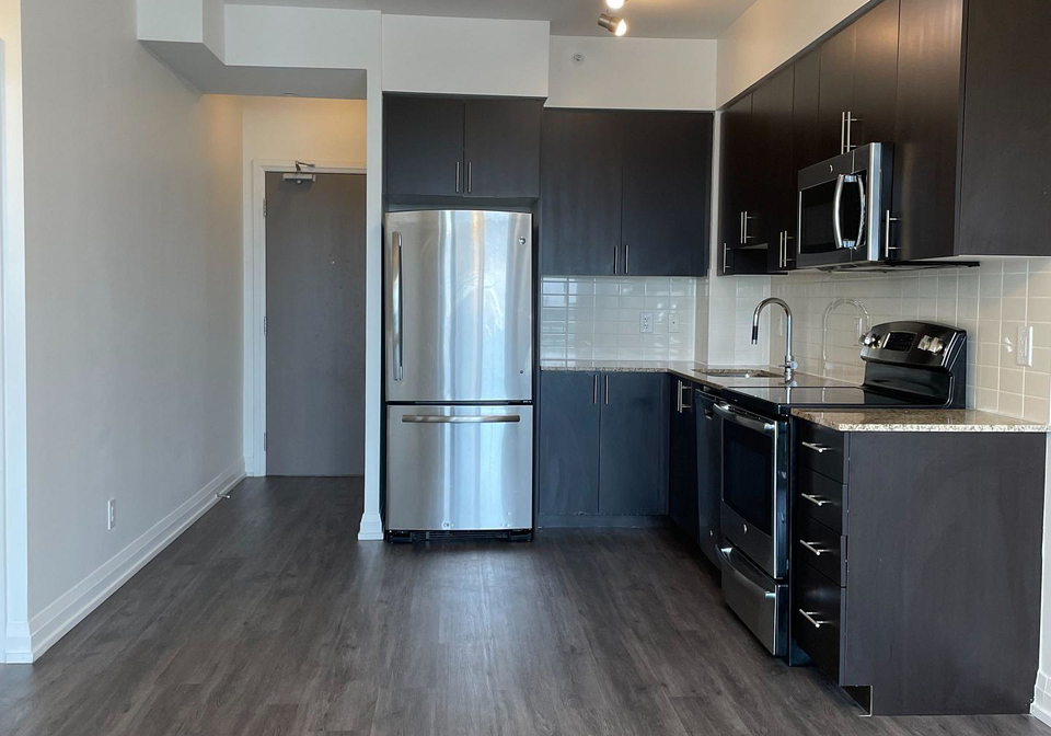 7167-yonge-street-markham-ontario-n13188176