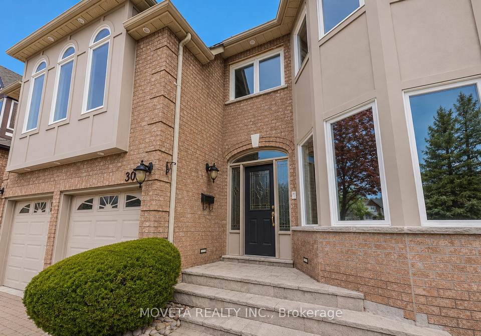 30-briardale-place-aurora-ontario-n13188330