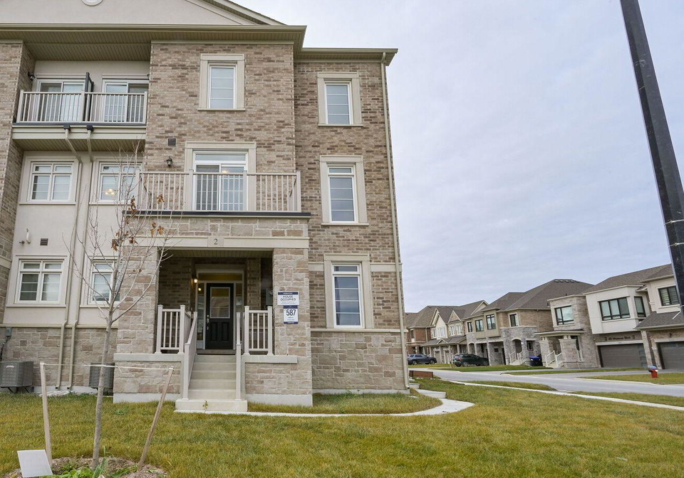 2-paisley-drive-bradford-west-gwillimbury-ontario-n13189148