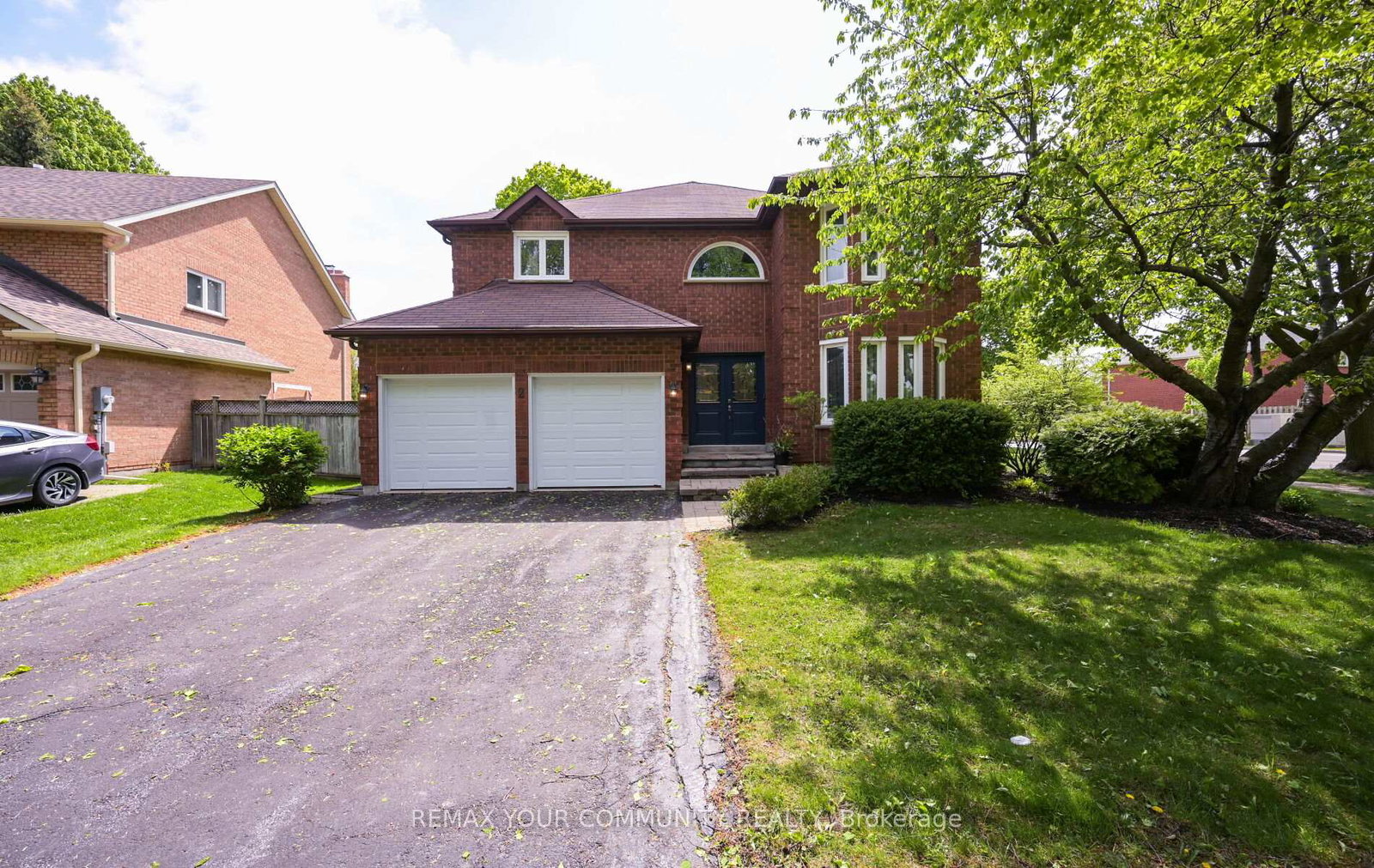 2-ballard-crescent-newmarket-ontario-n13193714