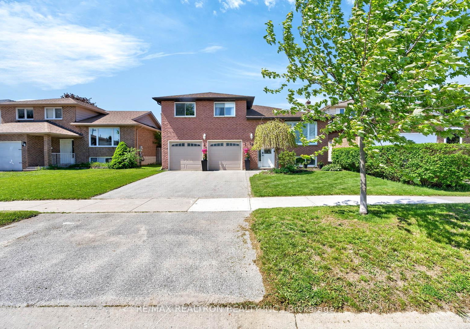 18-castille-crescent-georgina-ontario-n13195584