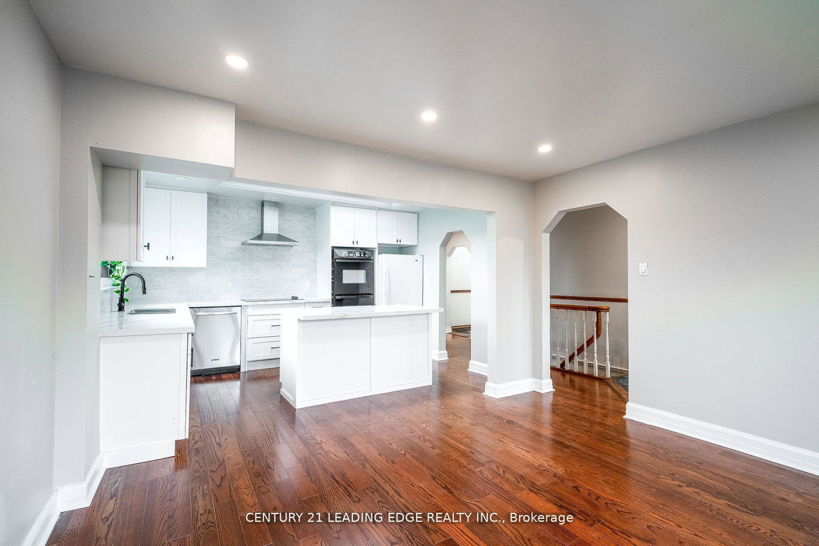 393-canal-road-bradford-west-gwillimbury-ontario-n13196388