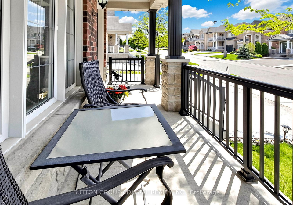 492-kwapis-boulevard-newmarket-ontario-n13197730