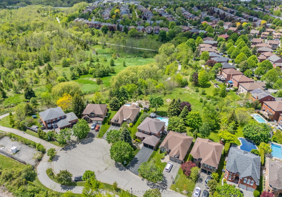 896-bosworth-court-newmarket-ontario-n13200638