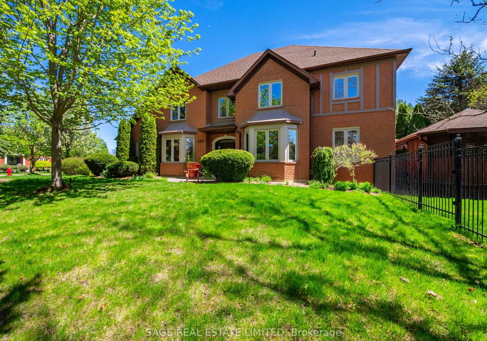 888-cresta-rider-place-newmarket-ontario-n13205564