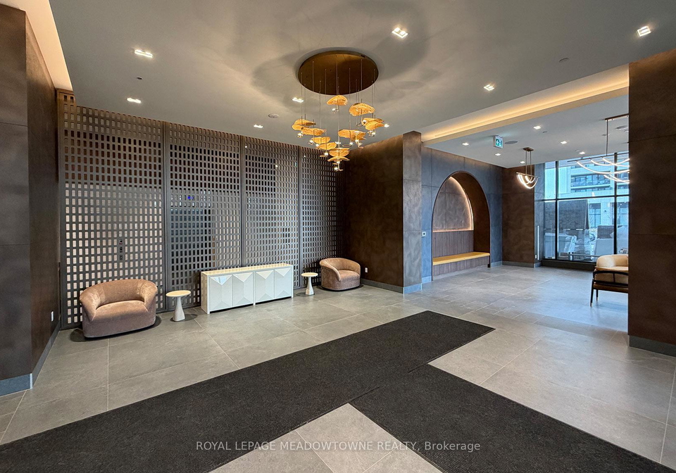 27-korda-gate-vaughan-ontario-n13206382