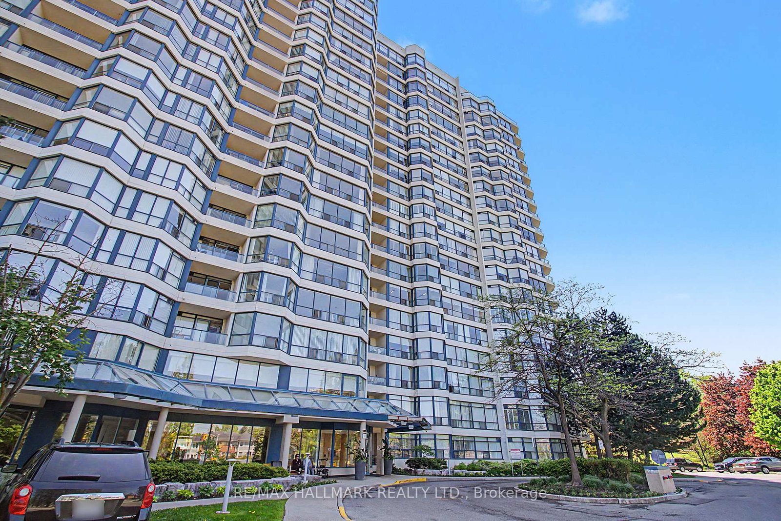 1-w-clark-avenue-w-vaughan-ontario-n13207472