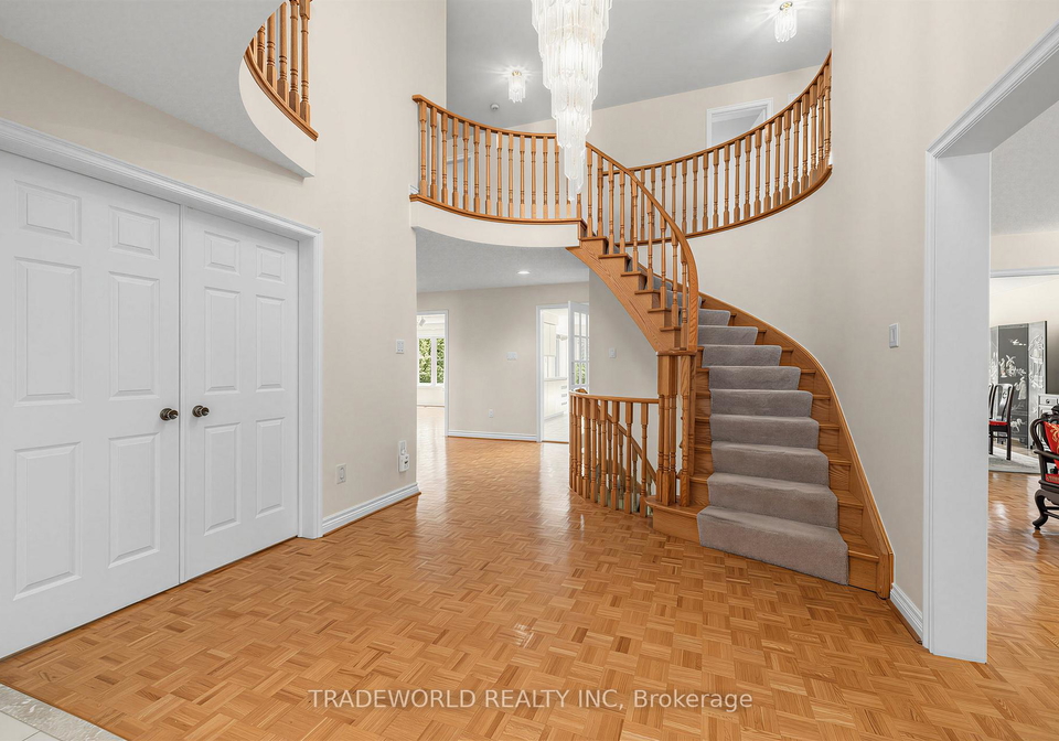 3-ardwold-gate-richmond-hill-ontario-n13207878