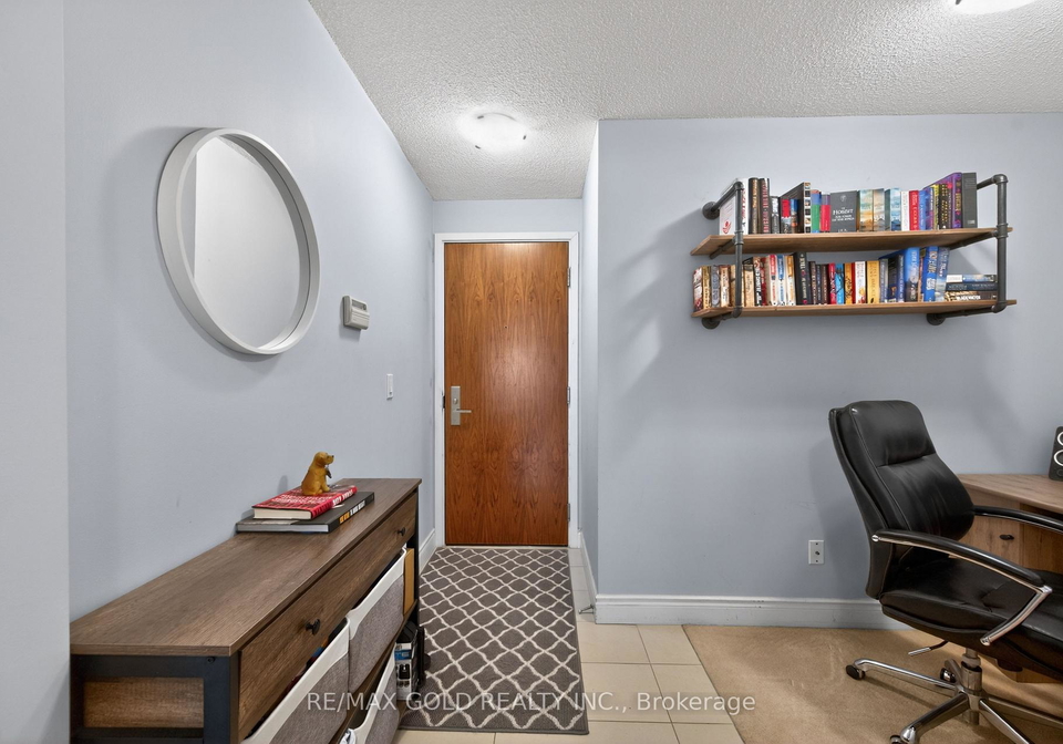 37-galleria-parkway-markham-ontario-n13207990