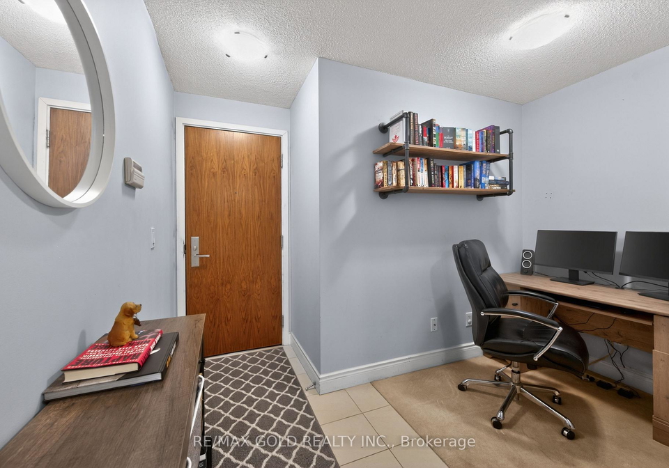 37-galleria-parkway-markham-ontario-n13207990