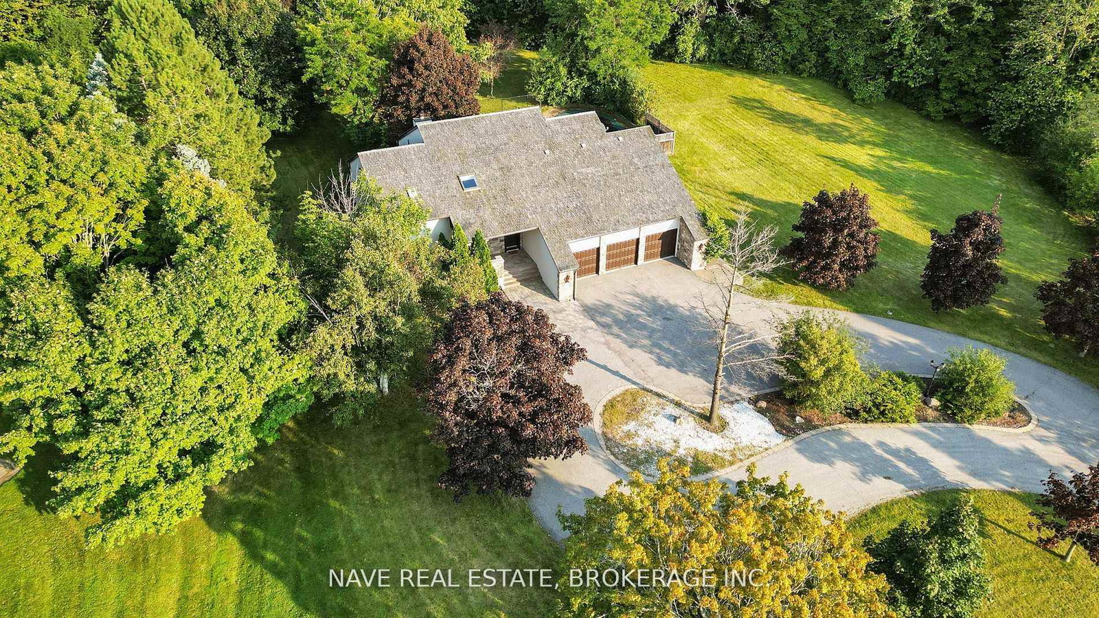 63-elderberry-trail-aurora-ontario-n13208146