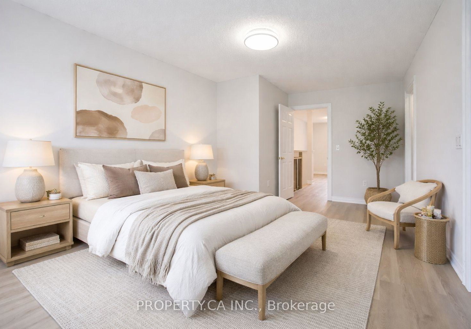 1051-on-bogart-circle-newmarket-ontario-n13208186