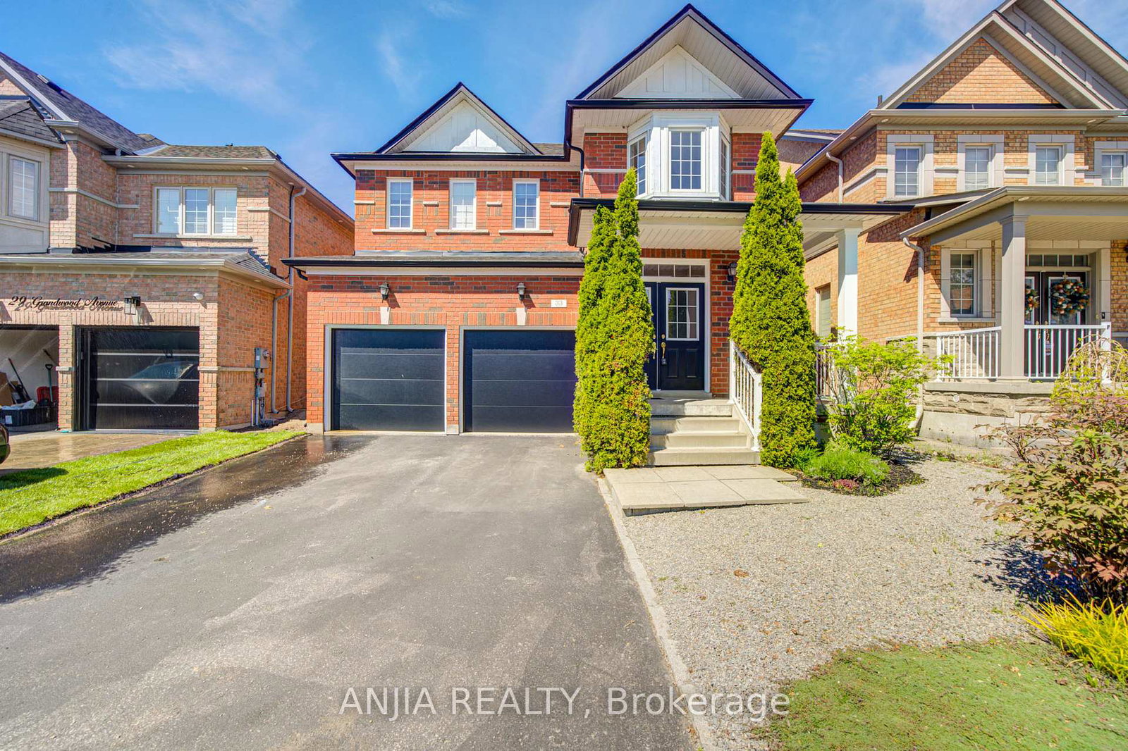 33-grandwood-avenue-whitchurch-stouffville-ontario-n13208218