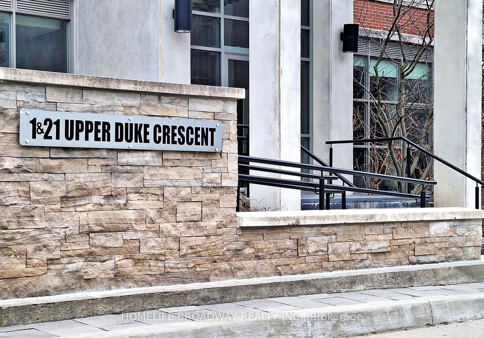 1-upper-duke-crescent-markham-ontario-n13208272