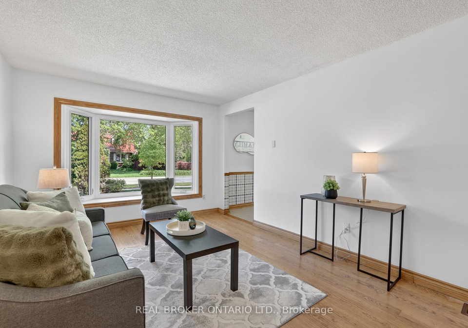 128-olive-street-east-gwillimbury-ontario-n13208538