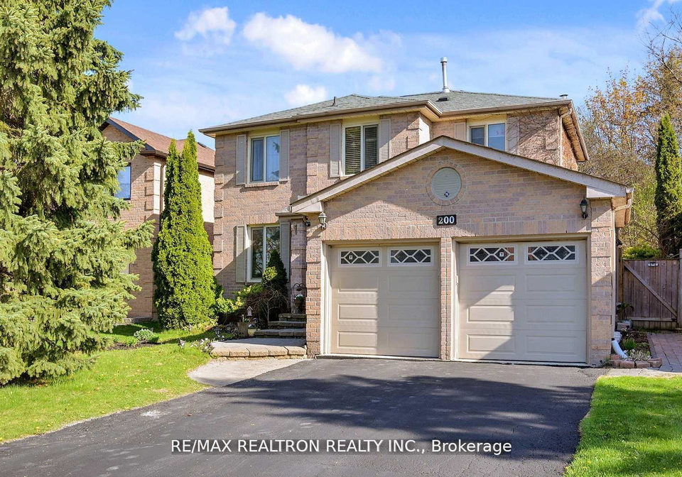 200-mccaffrey-road-newmarket-ontario-n13208570
