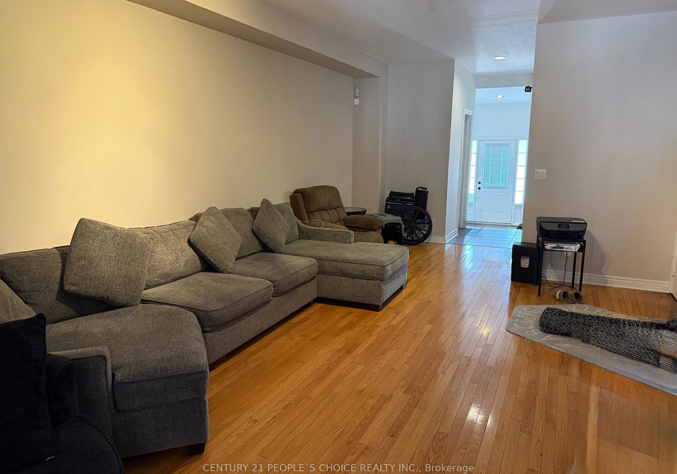76-daniel-reaman-crescent-nw-vaughan-ontario-n13209472