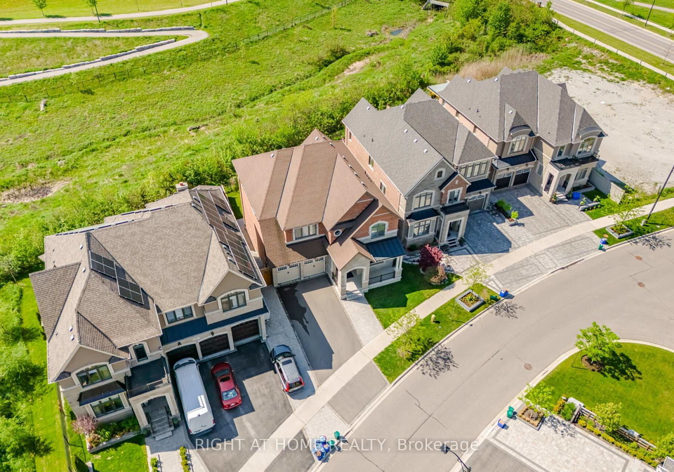 17-lacrosse-trail-vaughan-ontario-n13209782