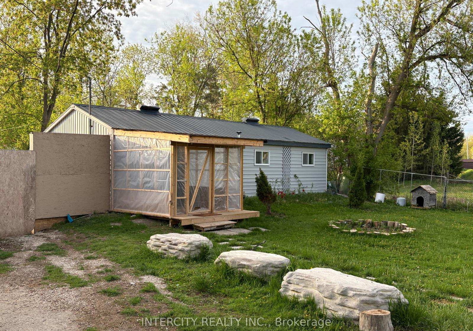 22805-highway-48-georgina-ontario-n13209838