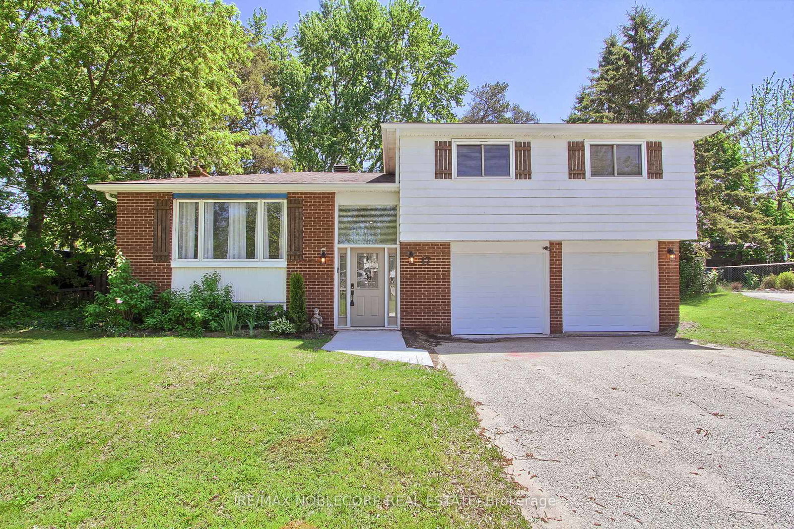 17-larkdale-crescent-essa-ontario-n13210120