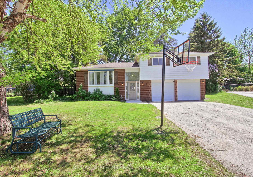17-larkdale-crescent-essa-ontario-n13210120