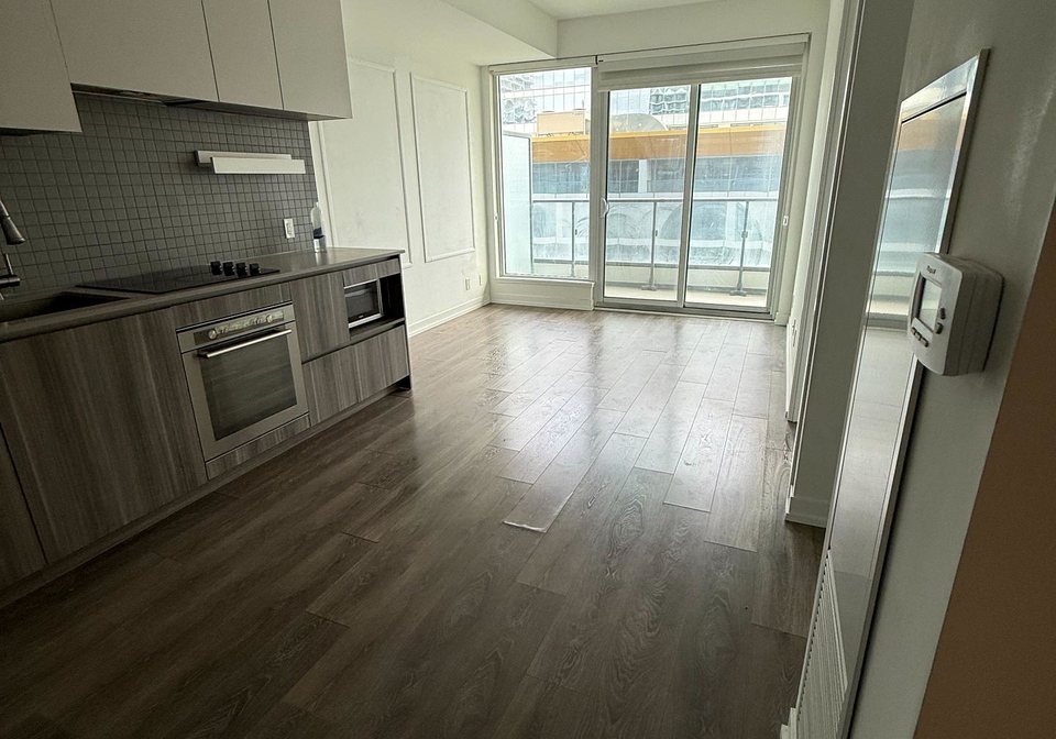 5-buttermill-avenue-vaughan-ontario-n13210222