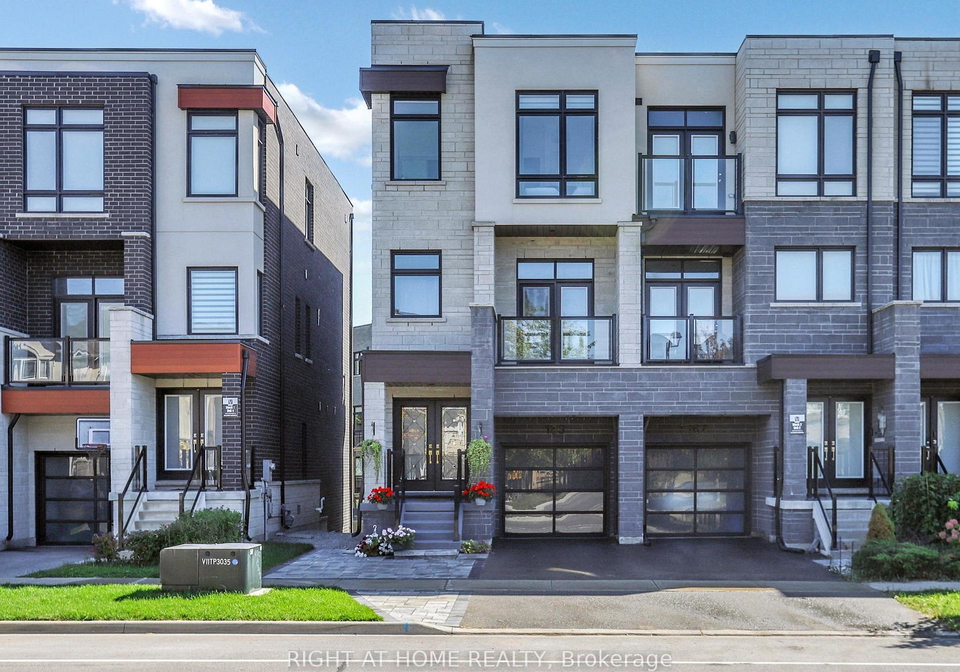 163-lebovic-campus-drive-vaughan-ontario-n13210366