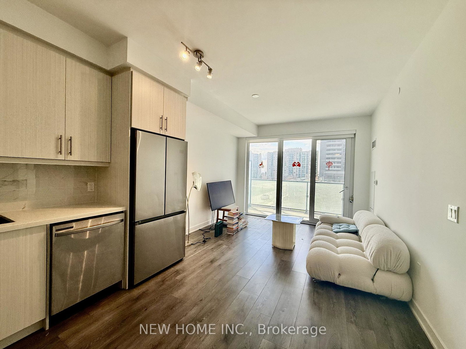 105-oneida-crescent-richmond-hill-ontario-n13210440