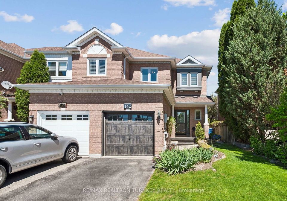 142-denise-circle-newmarket-ontario-n13210912