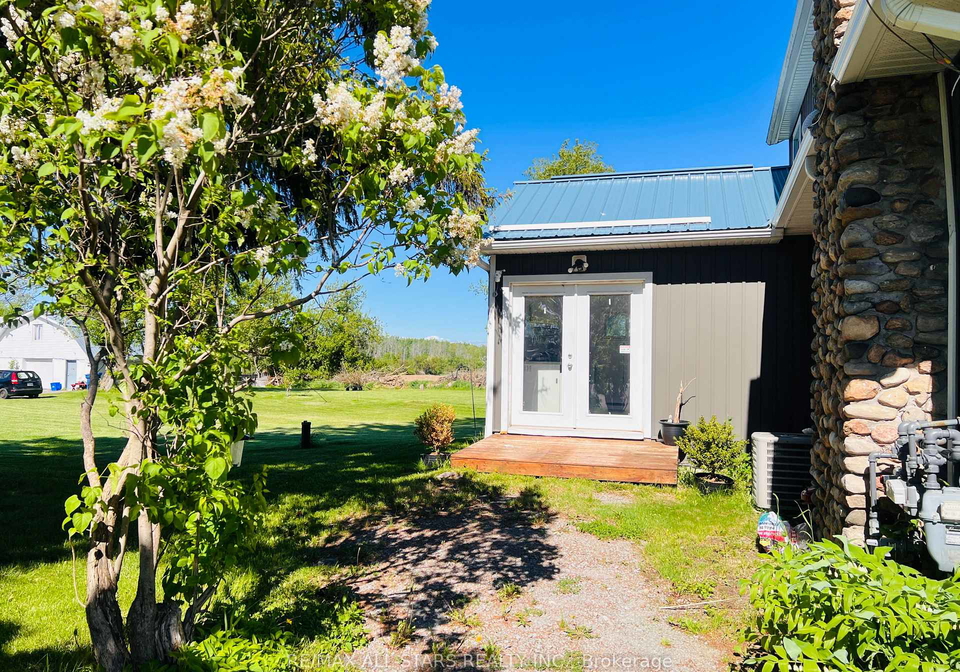 25607-woodbine-avenue-georgina-ontario-n13211422