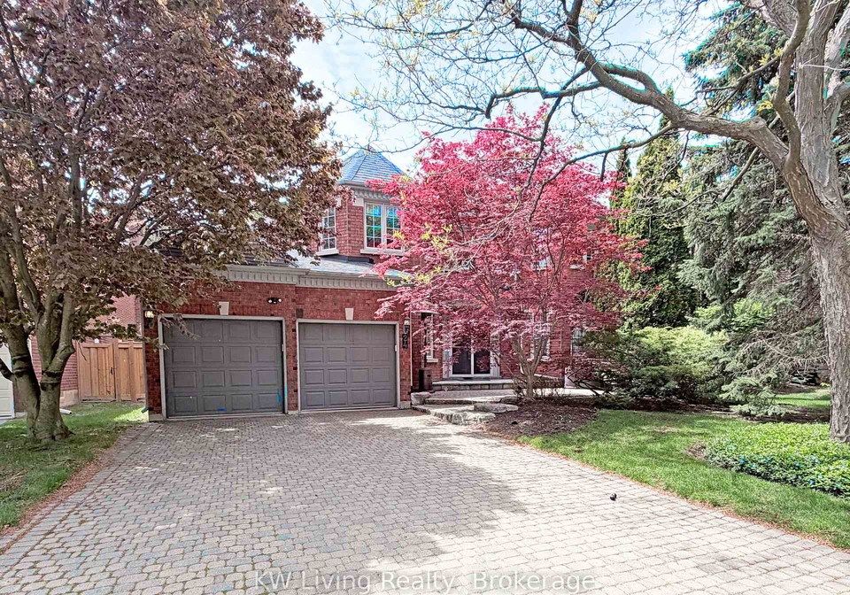 24-highview-crescent-richmond-hill-ontario-n13212960