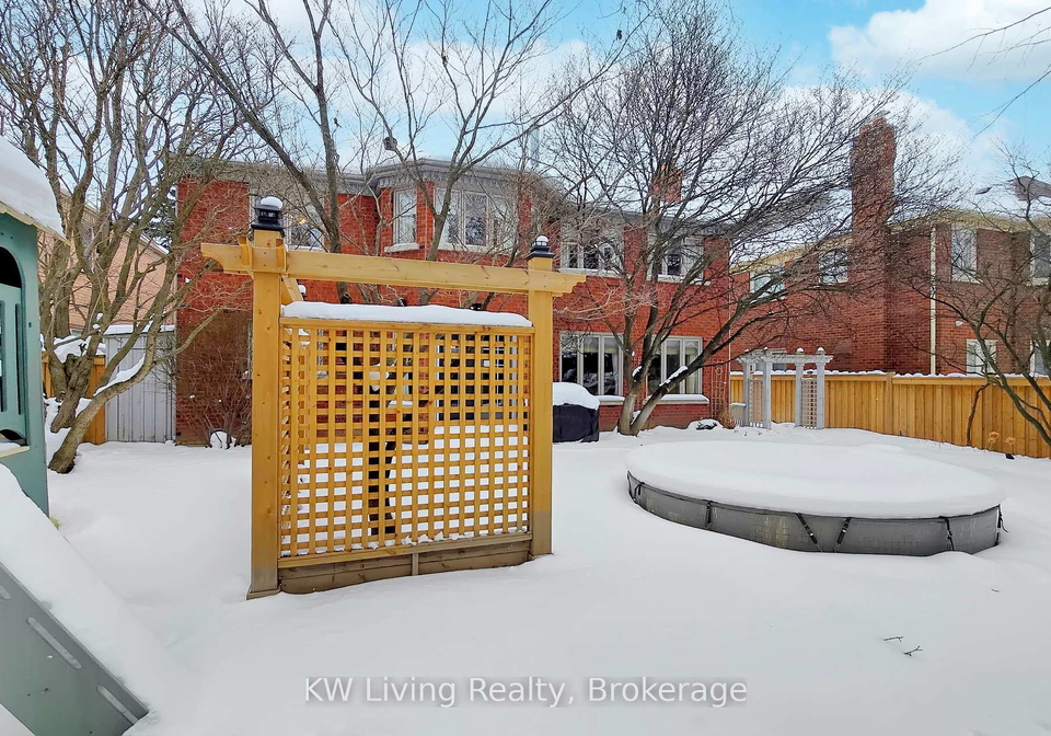 24-highview-crescent-richmond-hill-ontario-n13212960