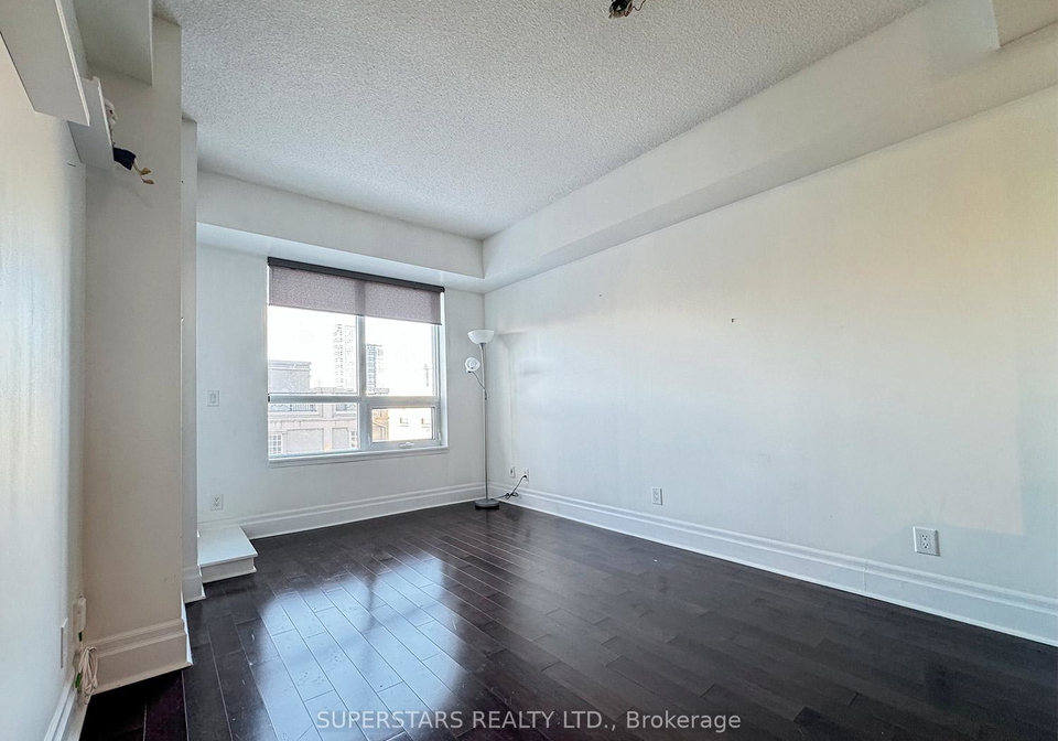 1-upper-duke-crescent-markham-ontario-n13213022