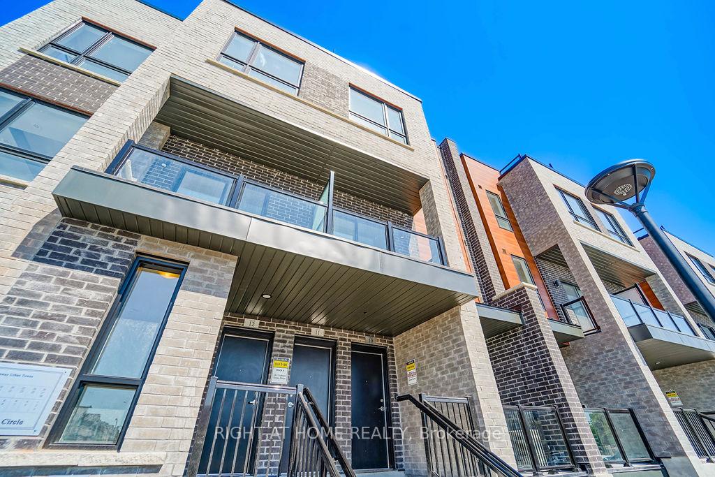 lytham-green-circle-newmarket-ontario-n13213550