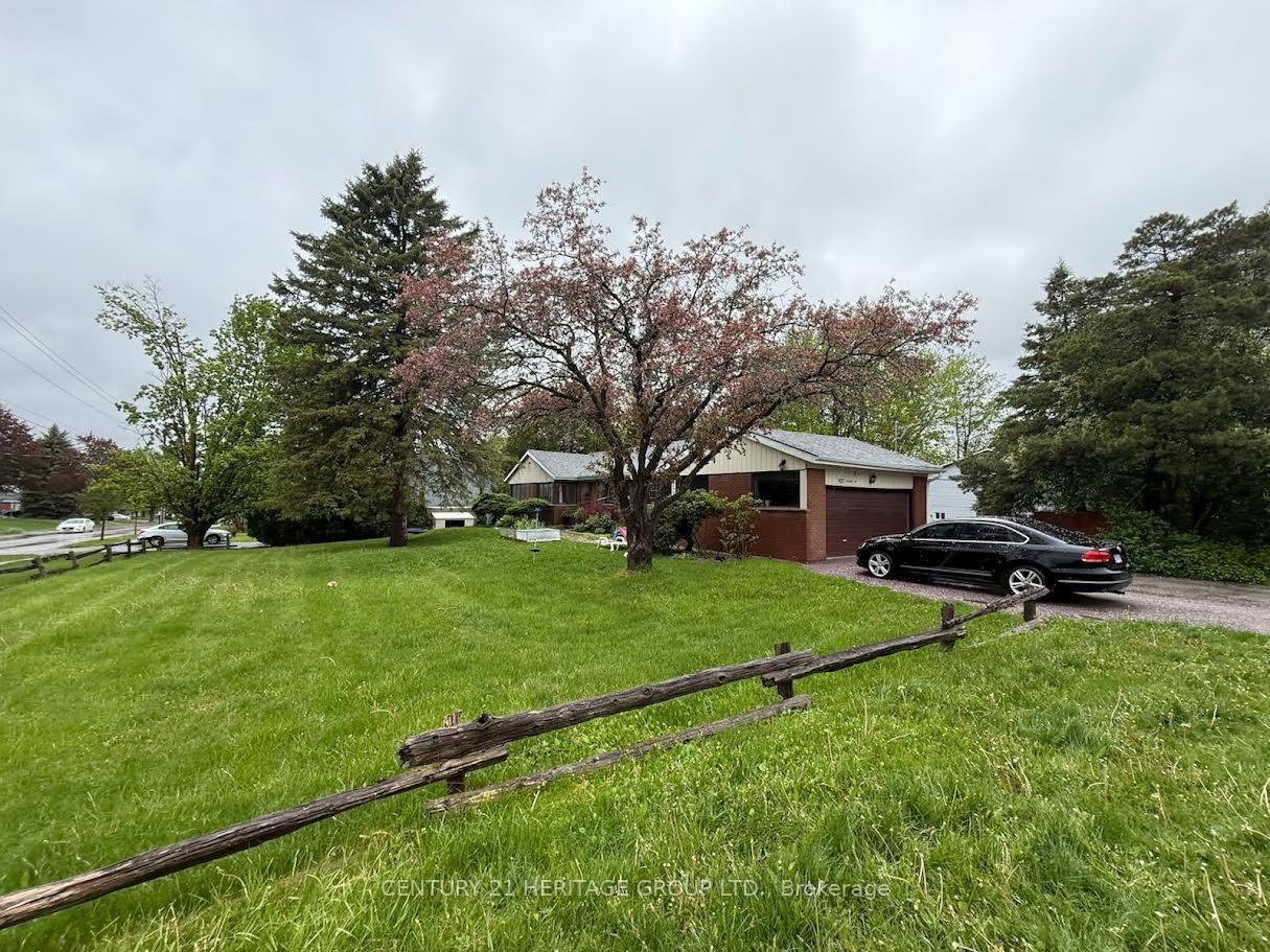 927-srigley-street-newmarket-ontario-n13213736