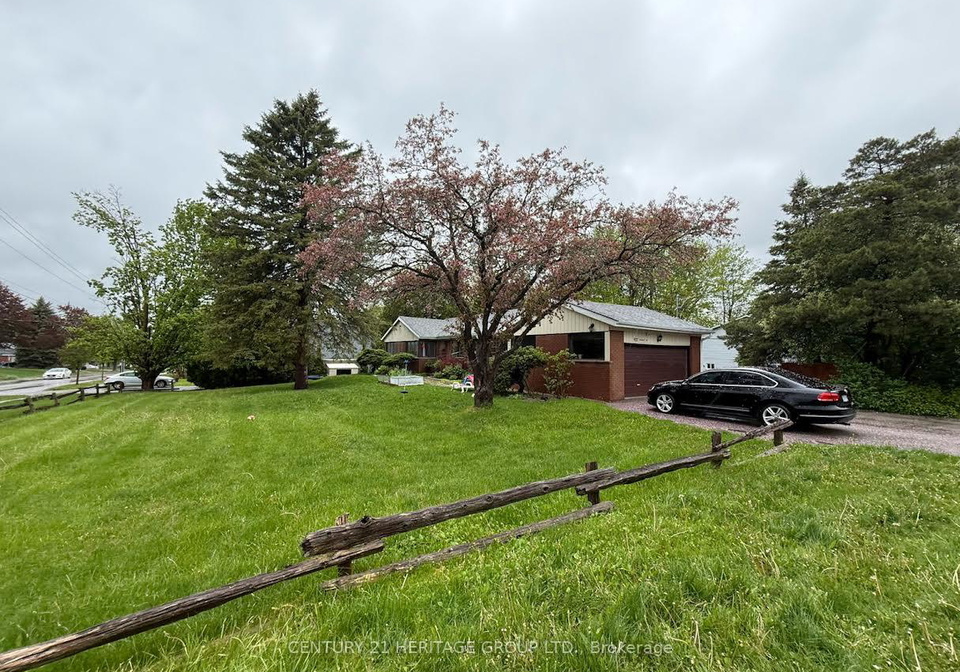 927-srigley-street-newmarket-ontario-n13213736